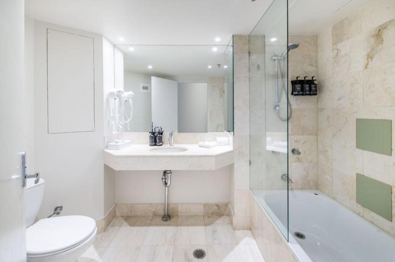 Luxury Apartment & Ocean View In Surfers Paradise โกลด์โคสต์ ภายนอก รูปภาพ