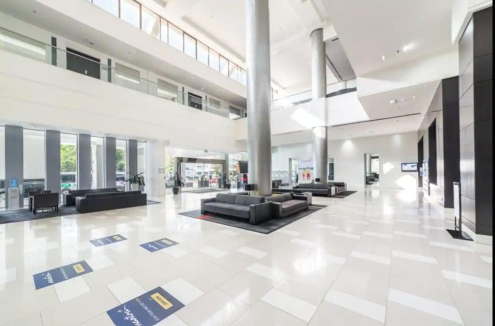 Luxury Apartment & Ocean View In Surfers Paradise โกลด์โคสต์ ภายนอก รูปภาพ